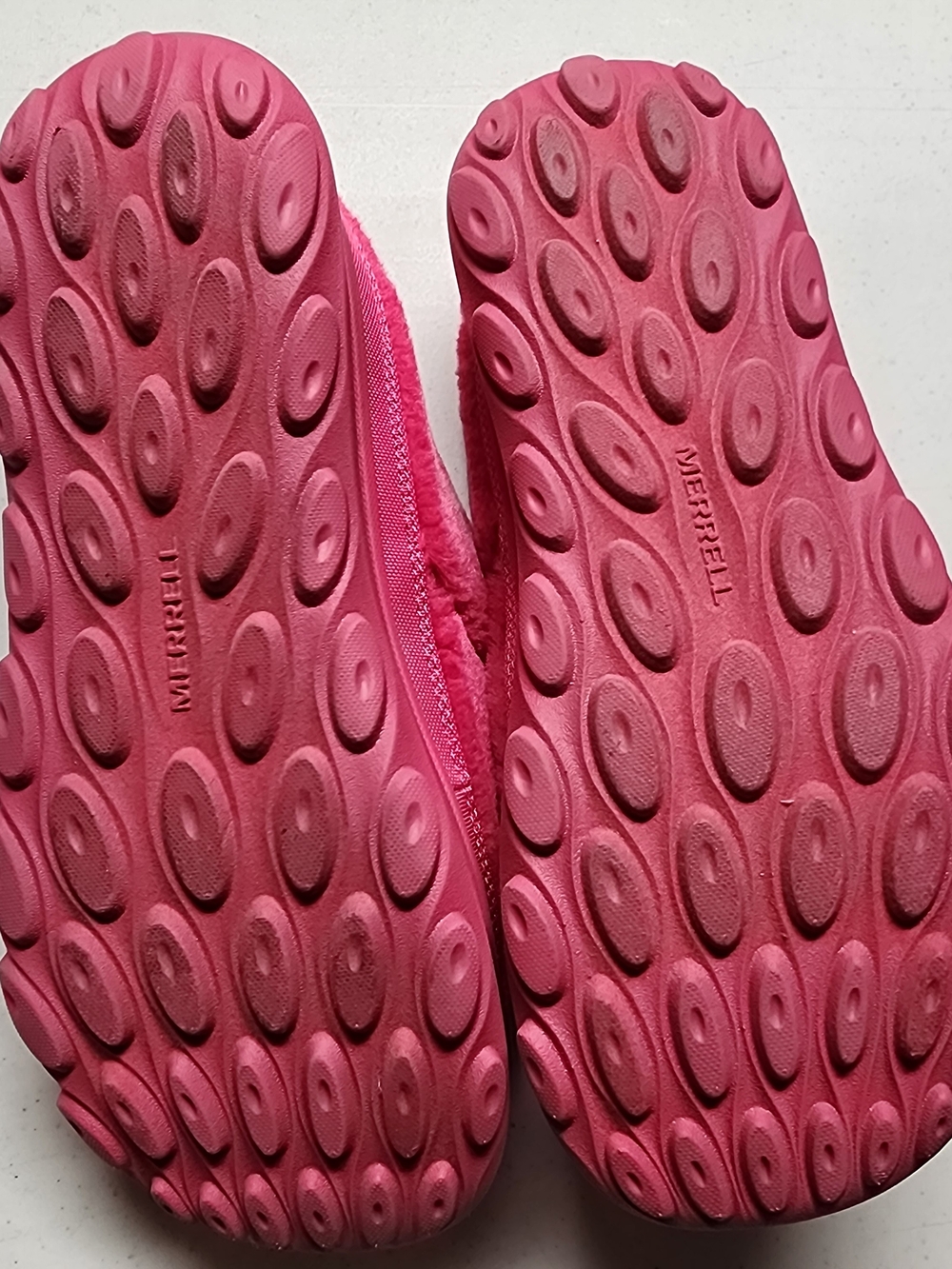 Merrell Plush Slip-On Slippers in Raspberry Red - Picture 2 of 2